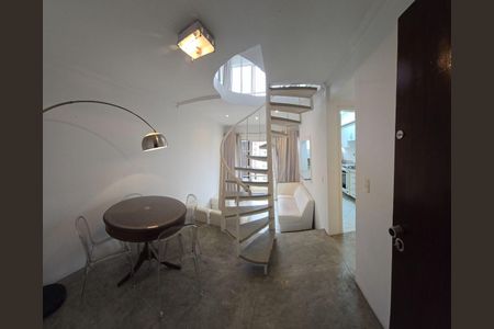 Apartamento para alugar com 1 quarto, 108m² em Cerqueira César, São Paulo