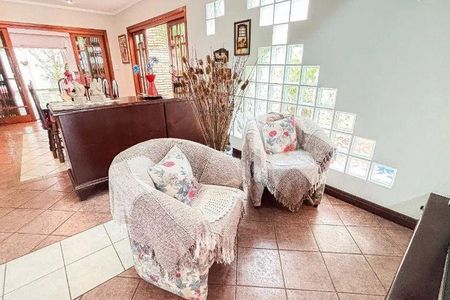 Casa à venda com 3 quartos, 338m² em Campestre, Santo André