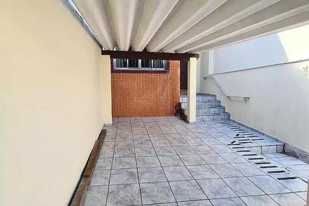 Casa à venda com 2 quartos, 121m² em Campestre, Santo André