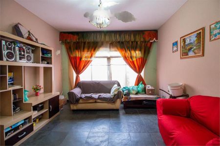 Casa à venda com 3 quartos, 140m² em Vila Campo Grande, São Paulo