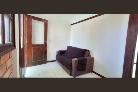 Sala de apartamento para alugar com 1 quarto, 41m² em Rio Tavares, Florianópolis