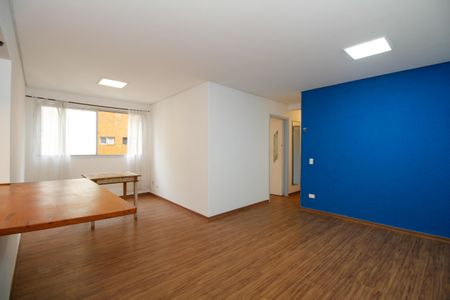 Apartamento à venda com 87m², 3 quartos e 1 vaga Apartamento à venda com 87m², 3 quartos e 1 vagaSala