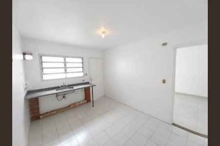 Casa à venda com 3 quartos, 190m² em Vila Congonhas, São Paulo