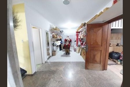 Casa à venda com 3 quartos, 190m² em Vila Congonhas, São Paulo