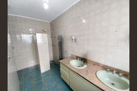 Casa à venda com 3 quartos, 190m² em Vila Congonhas, São Paulo