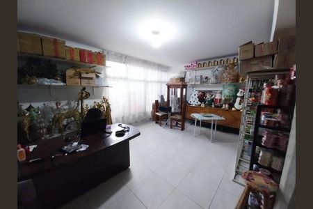 Casa à venda com 3 quartos, 190m² em Vila Congonhas, São Paulo