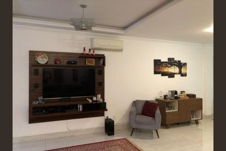 Casa à venda com 3 quartos, 166m² em Cafubá, Niterói