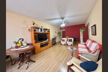 Apartamento à venda com 4 quartos, 157m² em Ingá, Niterói