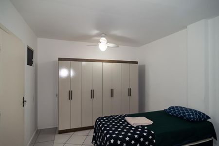 Apartamento à venda com 161m², 5 quartos e sem vaga Apartamento à venda com 161m², 5 quartos e sem vagaQuarto 5