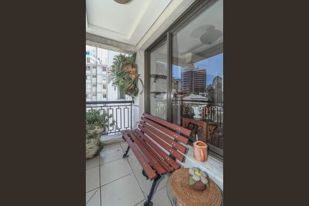 Varanda da Sala de apartamento à venda com 3 quartos, 161m² em Moinhos de Vento, Porto Alegre