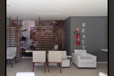 Apartamento à venda com 40m², 2 quartos e 1 vaga