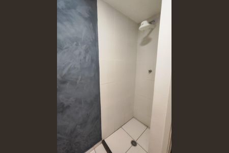 Apartamento à venda com 2 quartos, 40m² em Km 18, Osasco