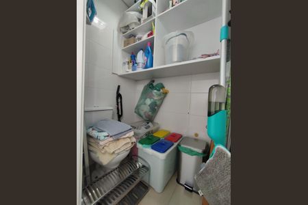 Apartamento à venda com 104m², 3 quartos e 2 vagasBanheiro de serviço