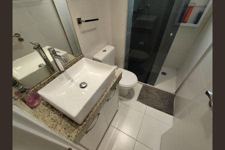 Apartamento à venda com 104m², 3 quartos e 2 vagasBanheiro da Suíte