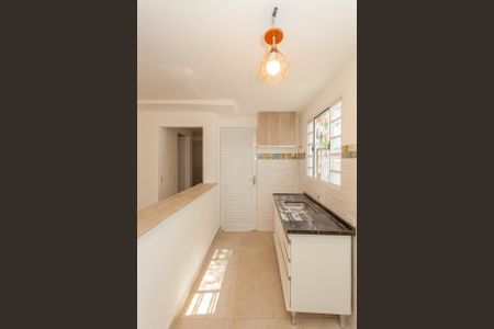 Casa à venda com 420m², 4 quartos e 6 vagasCozinha da Edícula