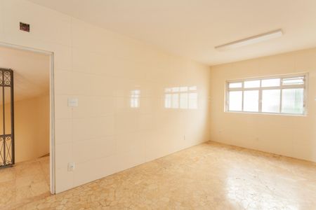 Casa à venda com 420m², 4 quartos e 6 vagasCopa