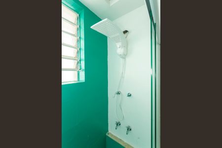 Casa à venda com 420m², 4 quartos e 6 vagasBanheiro Social