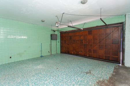 Casa à venda com 420m², 4 quartos e 6 vagasGaragem