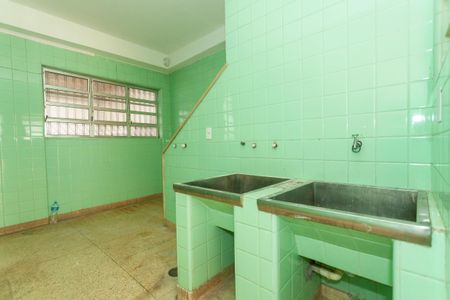 Casa à venda com 420m², 4 quartos e 6 vagasÁrea de Serviço