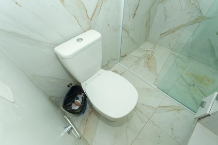 Casa à venda com 420m², 4 quartos e 6 vagasBanheiro da Edícula