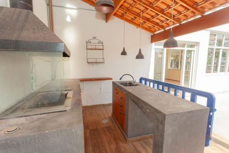 Casa à venda com 420m², 4 quartos e 6 vagasChurrasqueira