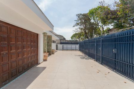 Casa à venda com 420m², 4 quartos e 6 vagasGaragem
