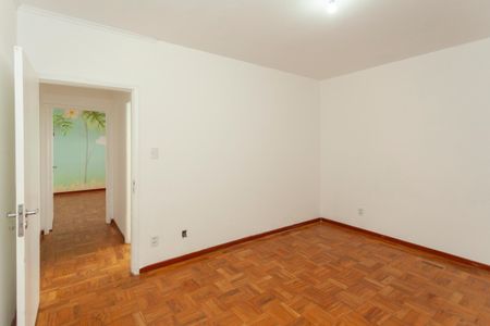 Casa à venda com 420m², 4 quartos e 6 vagasQuarto 2