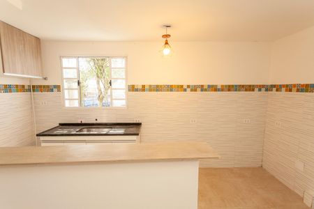 Casa à venda com 420m², 4 quartos e 6 vagasCozinha da Edícula