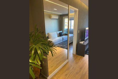 Sala de apartamento para alugar com 1 quarto, 51m² em Petrópolis, Porto Alegre