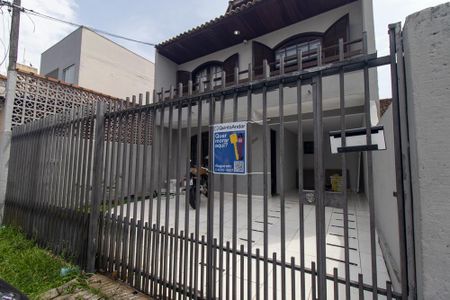 Casa para alugar com 170m², 3 quartos e 3 vagasPlaca