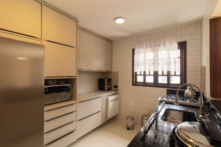 Casa para alugar com 170m², 3 quartos e 3 vagasCozinha