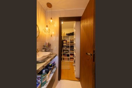 Casa para alugar com 170m², 3 quartos e 3 vagasBanheiro da Suíte