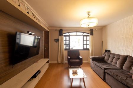 Casa para alugar com 170m², 3 quartos e 3 vagasSala