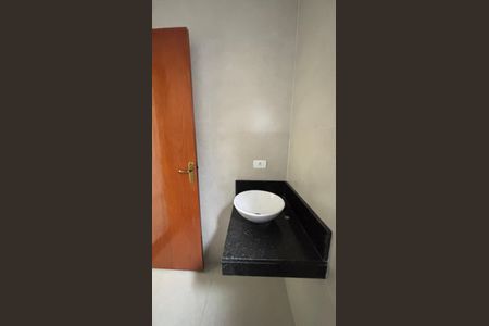 Casa à venda com 125m², 3 quartos e 2 vagasBanheiro