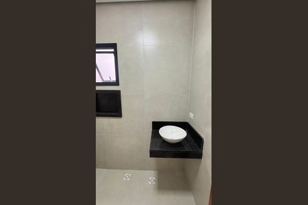 Casa à venda com 125m², 3 quartos e 2 vagasBanheiro da Suíte