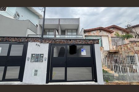 Casa à venda com 125m², 3 quartos e 2 vagasFachada