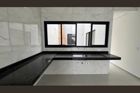 Casa à venda com 125m², 3 quartos e 2 vagasCozinha