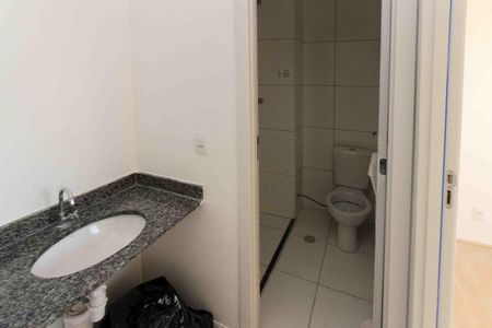 Apartamento para alugar com 37m², 2 quartos e sem vaga Apartamento para alugar com 37m², 2 quartos e sem vagaBanheiro