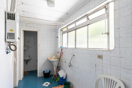 Apartamento à venda com 99m², 2 quartos e 1 vagaÁrea de Serviço