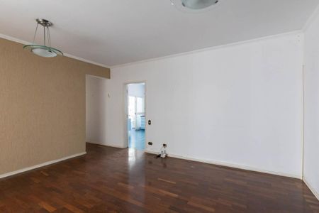 Apartamento à venda com 99m², 2 quartos e 1 vagaSala