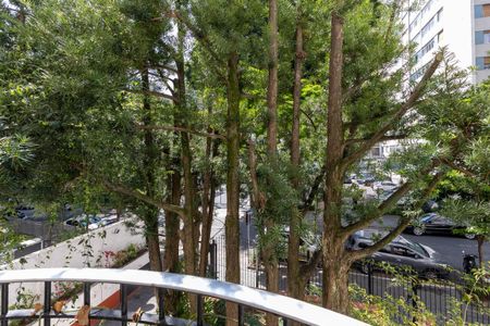 Apartamento à venda com 99m², 2 quartos e 1 vagaVaranda do Quarto 1