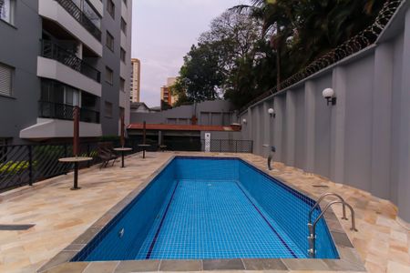 Apartamento à venda com 77m², 3 quartos e 1 vaga Apartamento à venda com 77m², 3 quartos e 1 vagaÁrea comum - Piscina