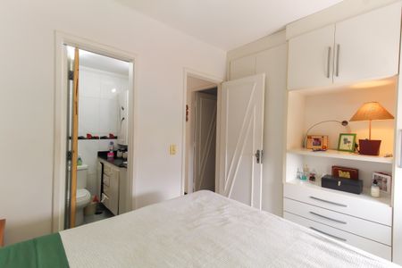 Apartamento à venda com 77m², 3 quartos e 1 vaga Apartamento à venda com 77m², 3 quartos e 1 vagaSuíte