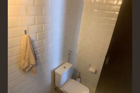 Casa à venda com 3 quartos, 223m² em Itaipu, Niterói