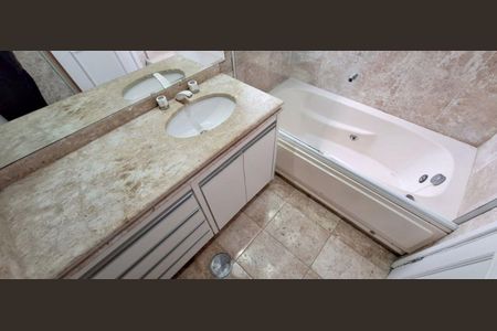 Apartamento à venda com 105m², 3 quartos e 3 vagas