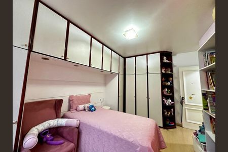 Apartamento à venda com 4 quartos, 218m² em Icaraí, Niterói