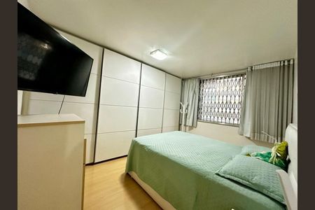 Apartamento à venda com 4 quartos, 218m² em Icaraí, Niterói