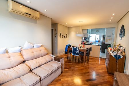 Apartamento à venda com 94m², 3 quartos e 2 vagasSala