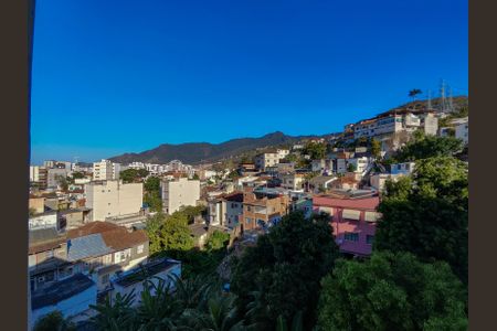 Apartamento à venda com 245m², 5 quartos e 1 vaga Apartamento à venda com 245m², 5 quartos e 1 vagaVista do Quarto 3