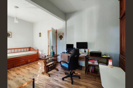 Apartamento à venda com 245m², 5 quartos e 1 vaga Apartamento à venda com 245m², 5 quartos e 1 vagaQuarto 1